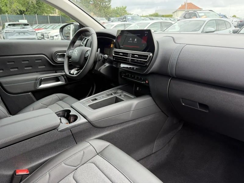 Photo de la voiture CITROEN C5 AIRCROSS Hybride 145 e-DCS6 Max