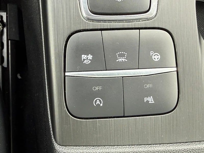 Photo de la voiture FORD KUGA 2.0 EcoBlue 120 BVA8 ST-Line - 5P