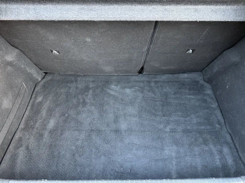 Photo de la voiture PEUGEOT 208 PureTech 100 S&S EAT8 Allure