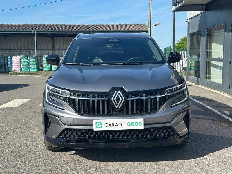 Photo de la voiture RENAULT ESPACE VI E-Tech full hybrid 200 GSR2 Techno