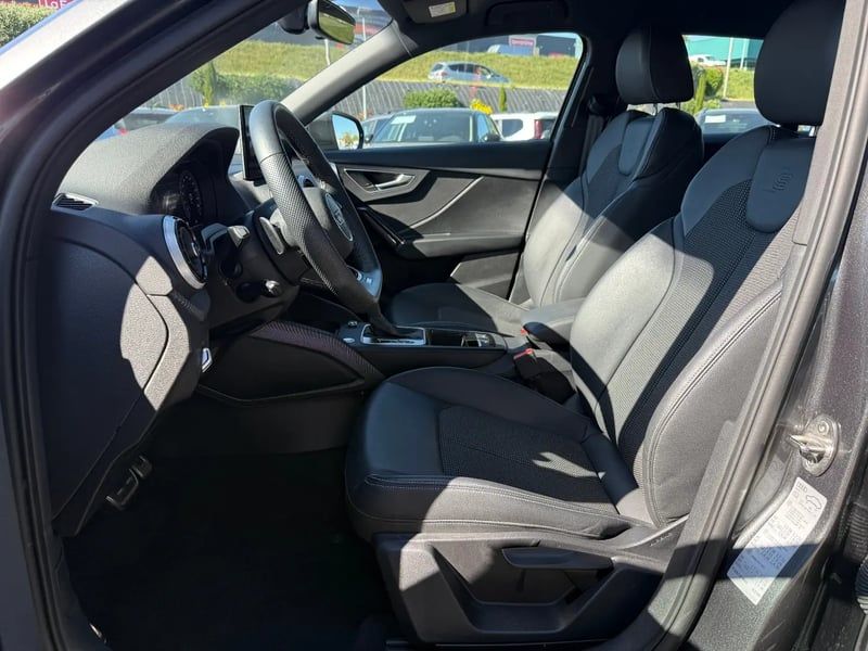 Photo de la voiture AUDI Q2 35 TDI 150 S tronic 7 S-Line