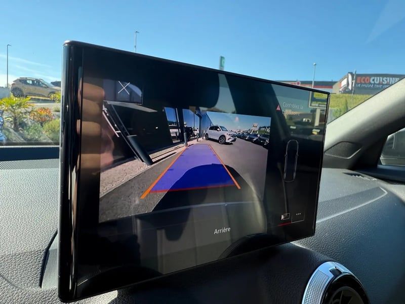 Photo de la voiture AUDI Q2 35 TDI 150 S tronic 7 S-Line