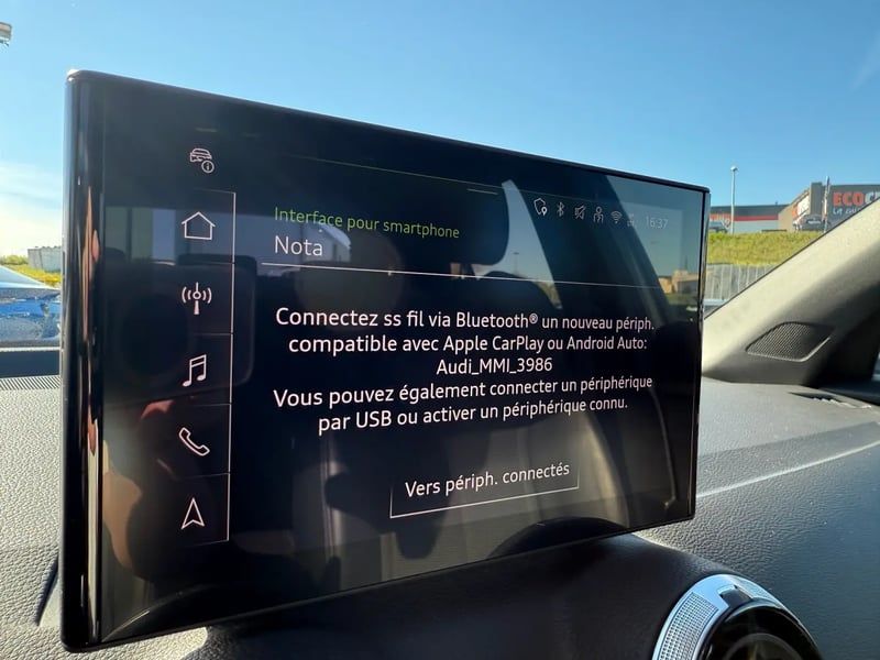 Photo de la voiture AUDI Q2 35 TDI 150 S tronic 7 S-Line