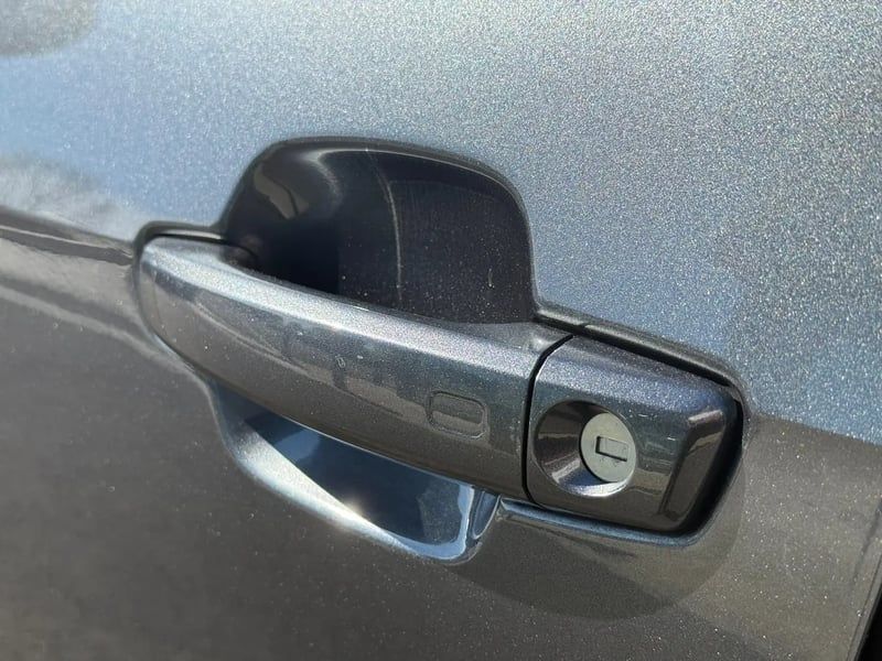 Photo de la voiture AUDI Q2 35 TDI 150 S tronic 7 S-Line