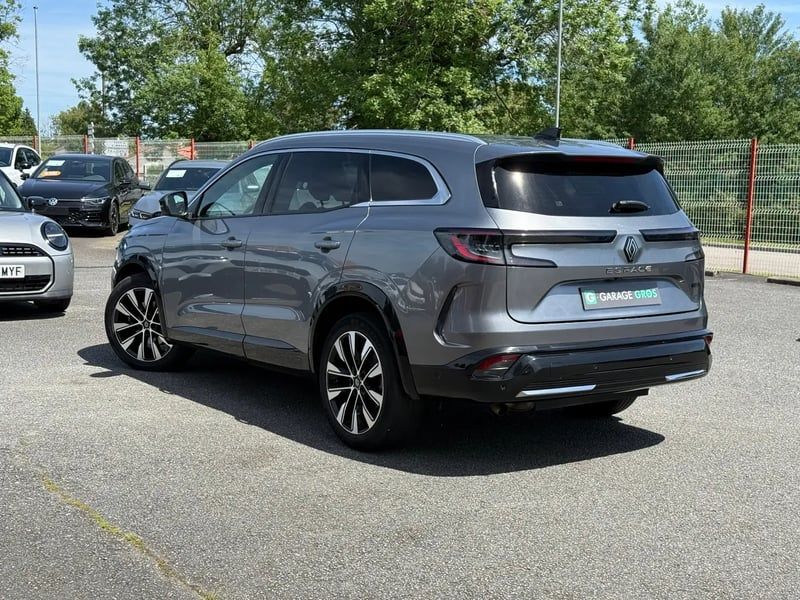 Photo de la voiture RENAULT ESPACE VI E-Tech hybrid 200 Techno