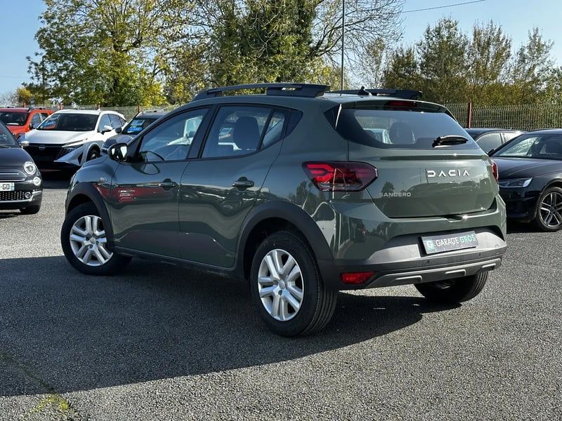 Photo de la voiture DACIA SANDERO ECO-G 100 Stepway Expression