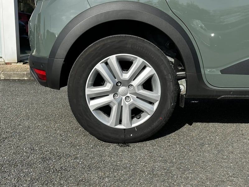 Photo de la voiture DACIA SANDERO ECO-G 100 Stepway Expression
