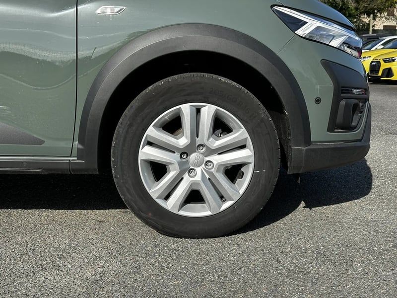 Photo de la voiture DACIA SANDERO ECO-G 100 Stepway Expression