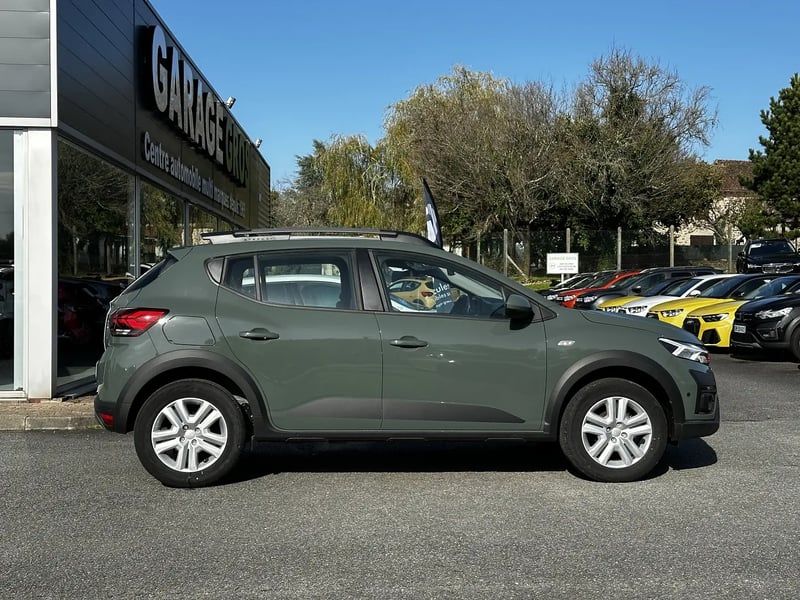 Photo de la voiture DACIA SANDERO ECO-G 100 Stepway Expression