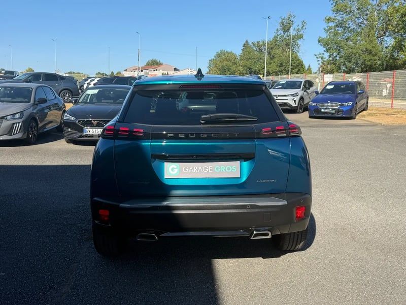 Photo de la voiture PEUGEOT 2008 Hybrid 145 e-DCS6 Allure