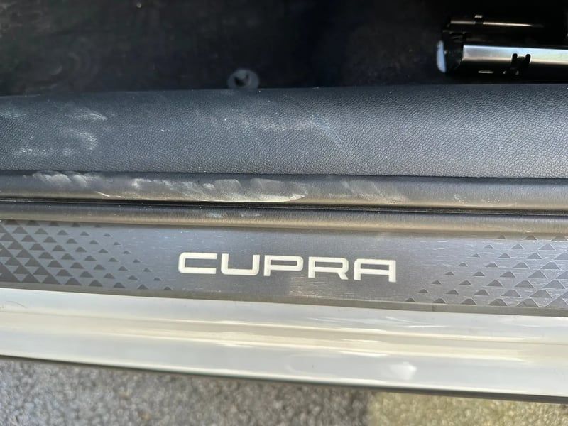 Photo de la voiture CUPRA FORMENTOR 2.0 TDI 150 ch DSG7 V
