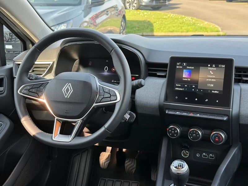 Photo de la voiture RENAULT CLIO V TCe 90 ch GSR2 Evolution