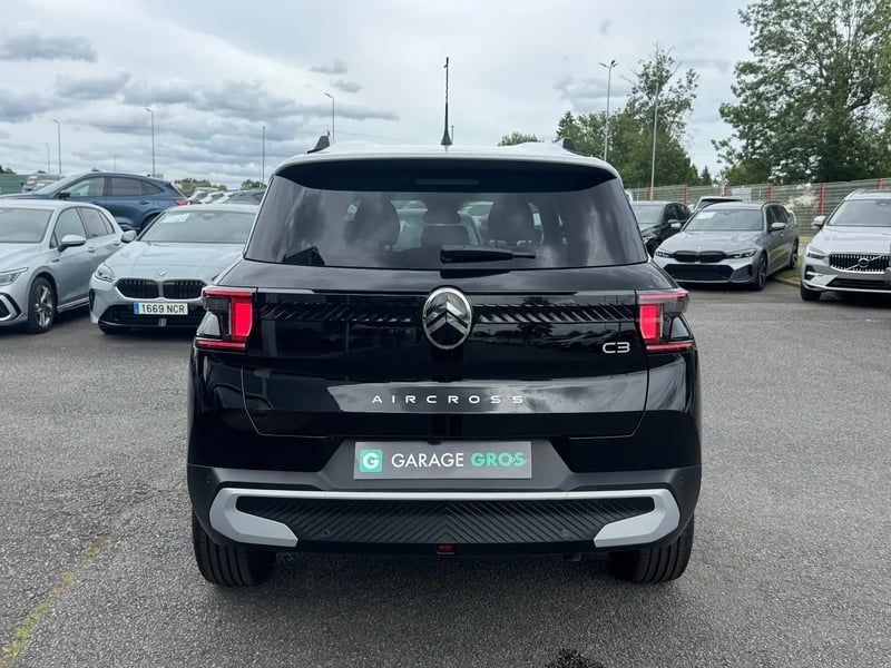 Photo de la voiture CITROEN C3 AIRCROSS Hybride 145 ch Aut Max