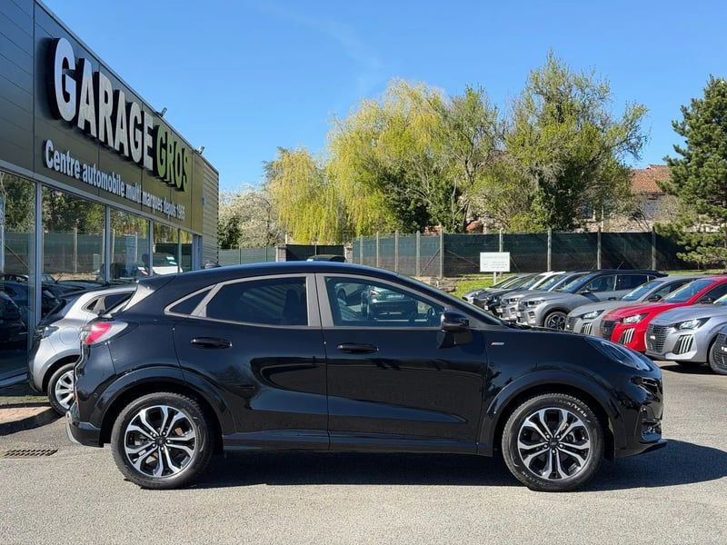 Photo de la voiture FORD PUMA 1.0 EcoBoost 155 ch mHEV S&S Powershift ST-Line