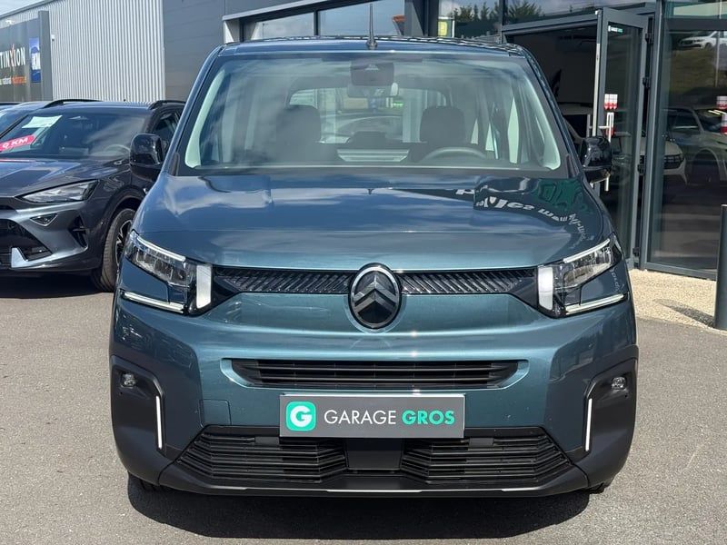 Photo de la voiture CITROEN E-BERLINGO Taille M 136 ch 54 kWh Plus