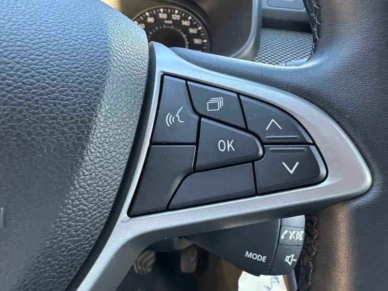 Photo de la voiture DACIA JOGGER ECO-G 100 7 places GSR2 Expression