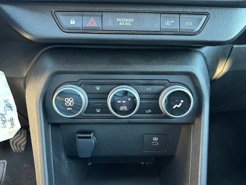 Photo de la voiture DACIA JOGGER ECO-G 100 7 places GSR2 Expression