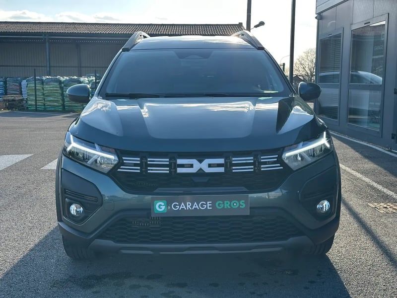 Photo de la voiture DACIA JOGGER ECO-G 100 7 places GSR2 Expression