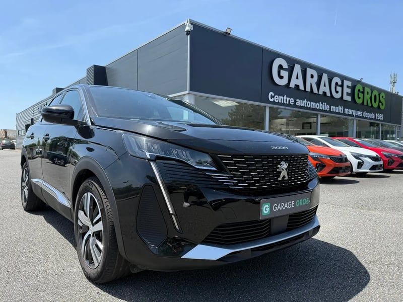 Photo de la voiture PEUGEOT 3008 Hybrid 180 e-EAT8 Allure Pack