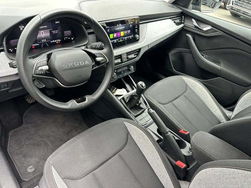 Photo de la voiture SKODA SCALA 1.0 TSI Evo 2 116 ch BVM6 Selection