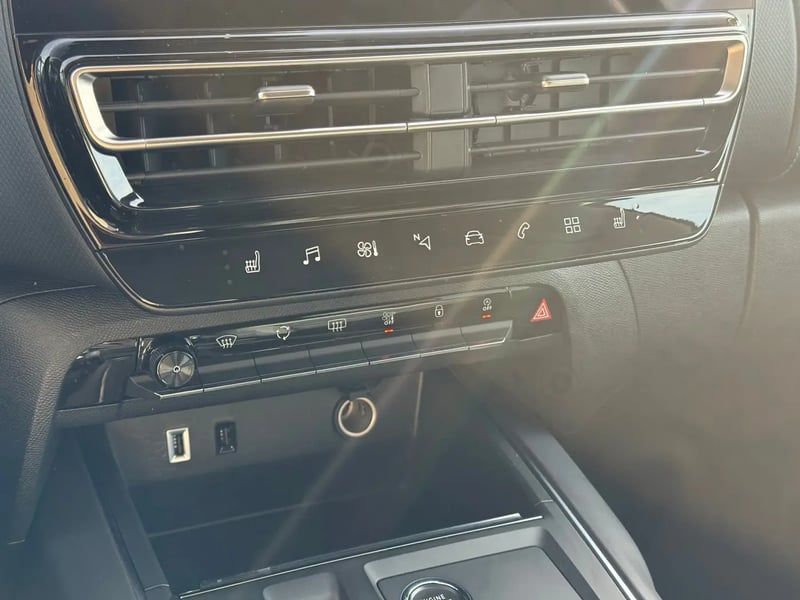 Photo de la voiture CITROEN C5 AIRCROSS Hybride 145 e-DCS6 Max