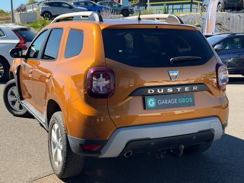 Photo de la voiture DACIA DUSTER Blue dCi 115 4x4 Confort