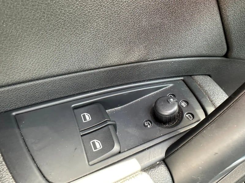 Photo de la voiture AUDI A1 1.4 TFSI 122 Ambition S tronic