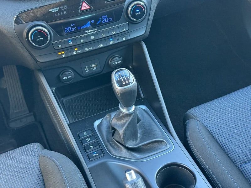 Photo de la voiture HYUNDAI TUCSON 1.6 GDi 132 2WD Creative