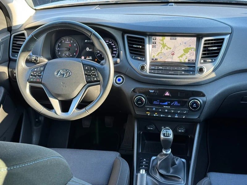 Photo de la voiture HYUNDAI TUCSON 1.6 GDi 132 2WD Creative