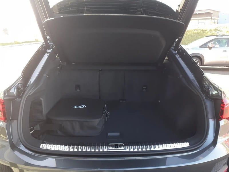 Photo de la voiture AUDI Q3 SPORTBACK 45 TFSIe  245 ch S tronic 6 S line