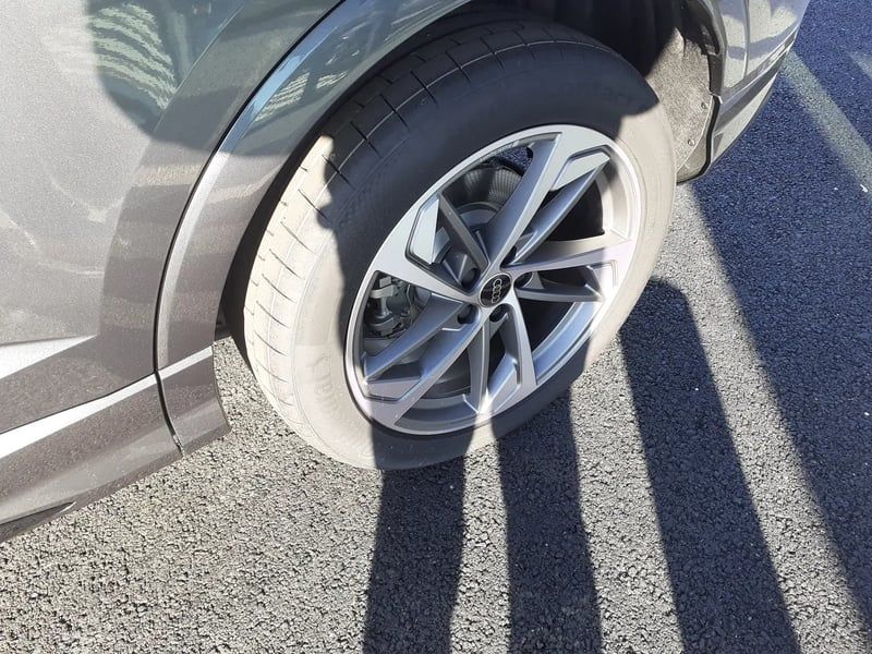 Photo de la voiture AUDI Q3 SPORTBACK 45 TFSIe  245 ch S tronic 6 S line