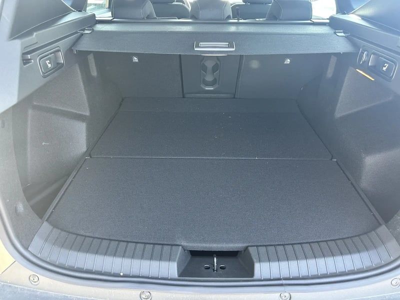 Photo de la voiture DACIA BIGSTER Mild Hybrid 140 Journey