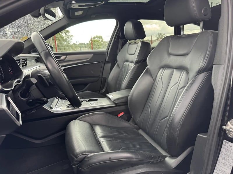 Photo de la voiture AUDI A6 AVANT 45 TDI 231 ch Quattro Tiptronic 8 S line