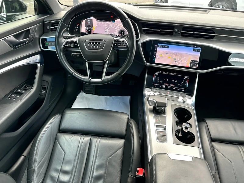 Photo de la voiture AUDI A6 AVANT 45 TDI 231 ch Quattro Tiptronic 8 S line