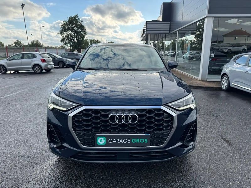Photo de la voiture AUDI Q3 SPORTBACK 35 TFSI 150 ch Design