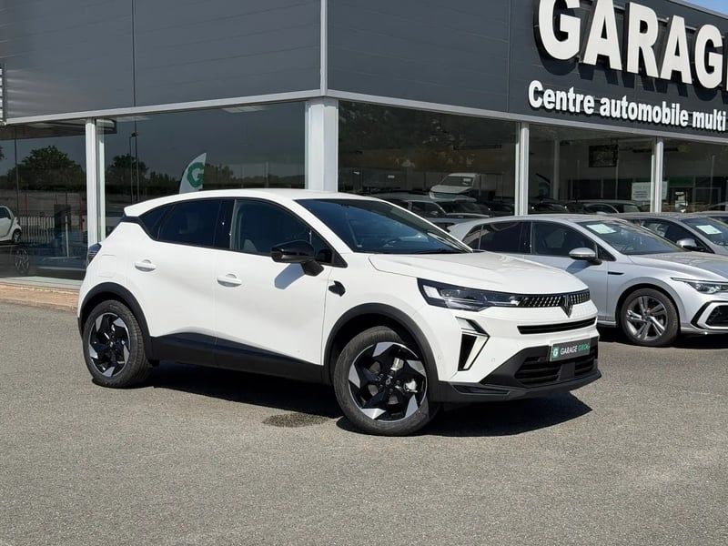 Photo de la voiture RENAULT CAPTUR E-Tech full hybrid 160 ch Techno