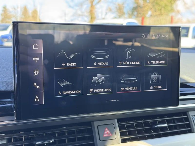 Photo de la voiture AUDI A5 SPORTBACK 35 TDI 163 S tronic 7 S Line