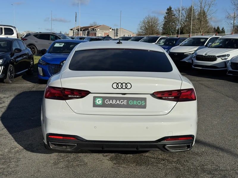 Photo de la voiture AUDI A5 SPORTBACK 35 TDI 163 S tronic 7 S Line