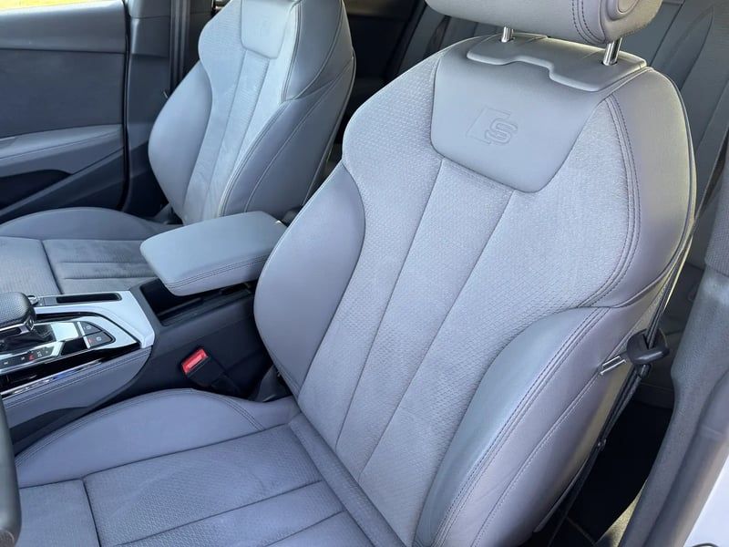 Photo de la voiture AUDI A5 SPORTBACK 35 TDI 163 S tronic 7 S Line