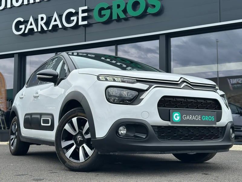 Photo de la voiture CITROEN C3 PureTech 110 S&S EAT6 Shine