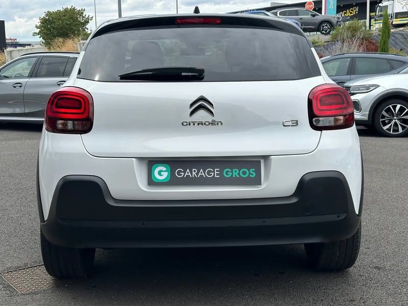 Photo de la voiture CITROEN C3 PureTech 110 S&S EAT6 Shine