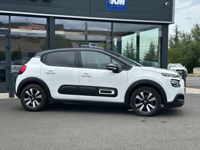 Photo de la voiture CITROEN C3 PureTech 110 S&S EAT6 Shine