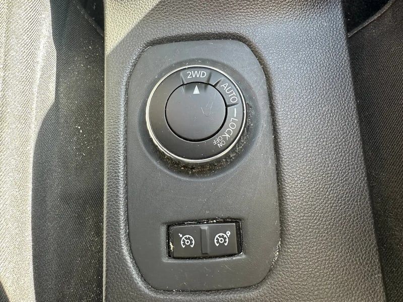 Photo de la voiture DACIA DUSTER Blue dCi 115 4x4 Prestige