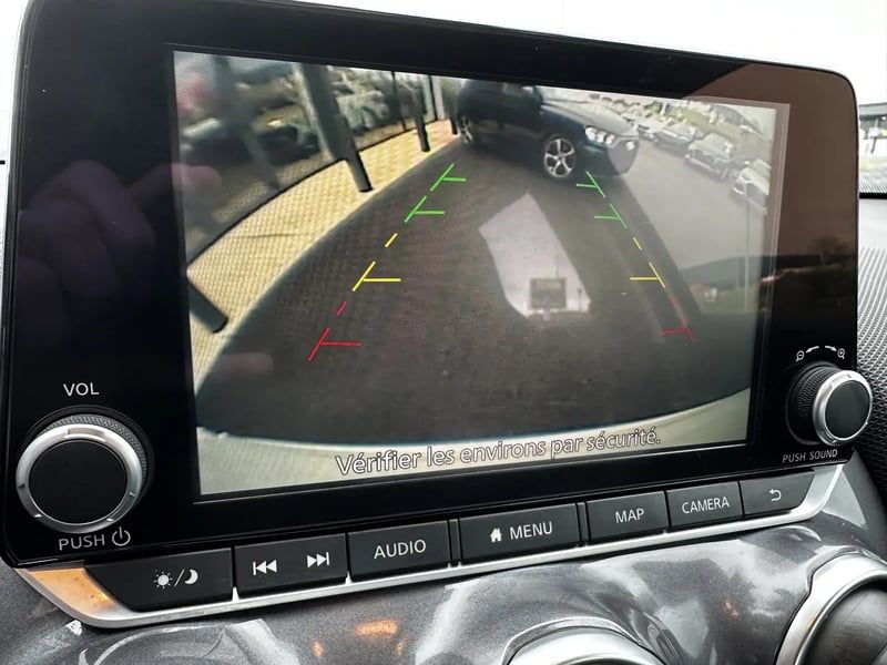 Photo de la voiture NISSAN JUKE 2023.5 DIG-T 114 DCT7 Acenta