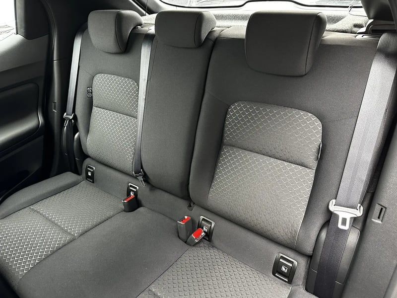 Photo de la voiture NISSAN JUKE 2023.5 DIG-T 114 DCT7 Acenta