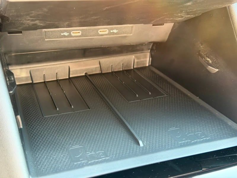 Photo de la voiture VOLKSWAGEN TIGUAN 2.0 TDI 150ch DSG7 R-Line Edition