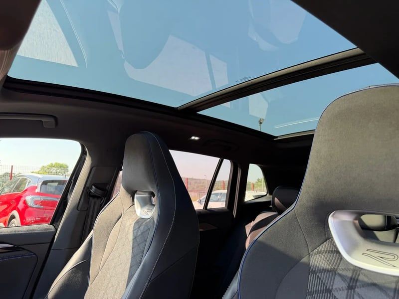 Photo de la voiture VOLKSWAGEN TIGUAN 2.0 TDI 150ch DSG7 R-Line Edition