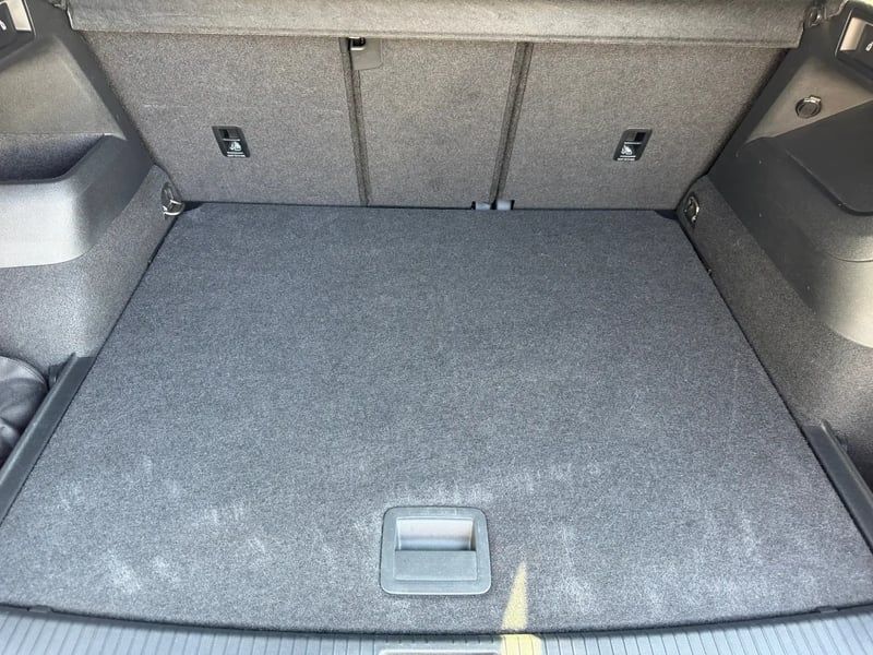 Photo de la voiture VOLKSWAGEN TIGUAN 2.0 TDI 150ch DSG7 R-Line Edition