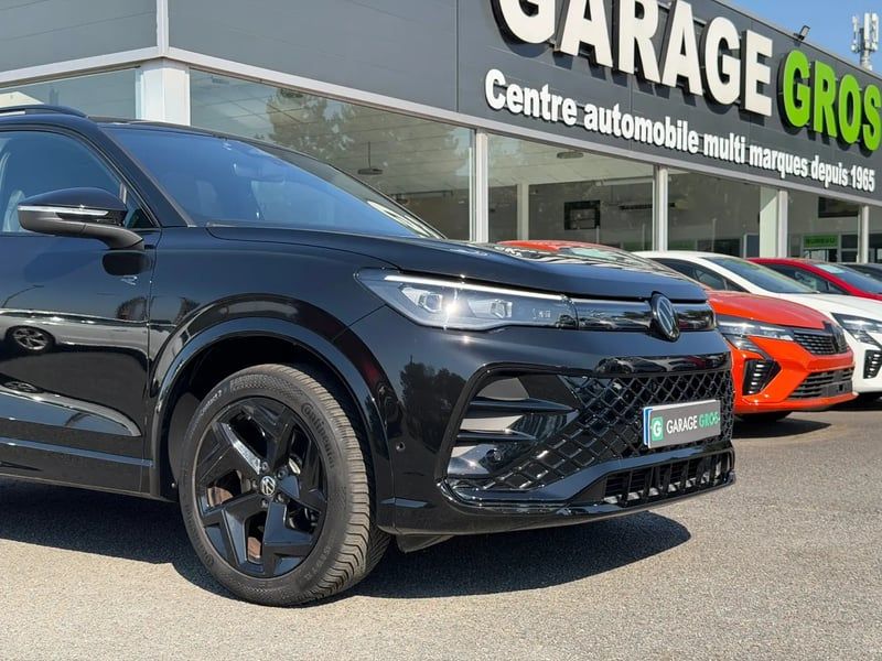 Photo de la voiture VOLKSWAGEN TIGUAN 2.0 TDI 150ch DSG7 R-Line Edition