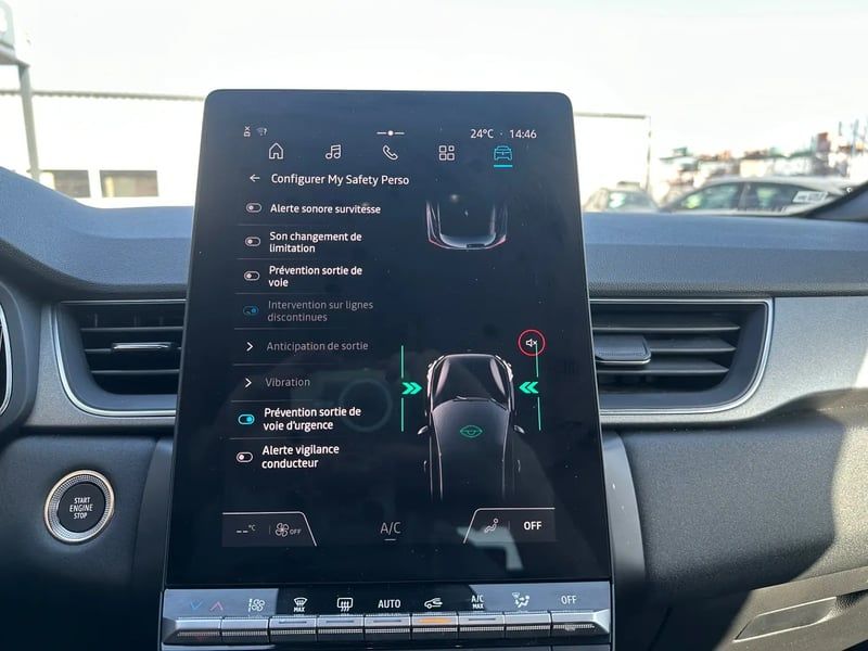 Photo de la voiture RENAULT CAPTUR Eco-G 100 ch Techno